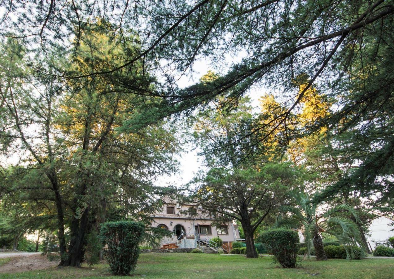 The Hostelhouse Centro. Casa De Huespedes. Villa General Belgrano Exterior photo